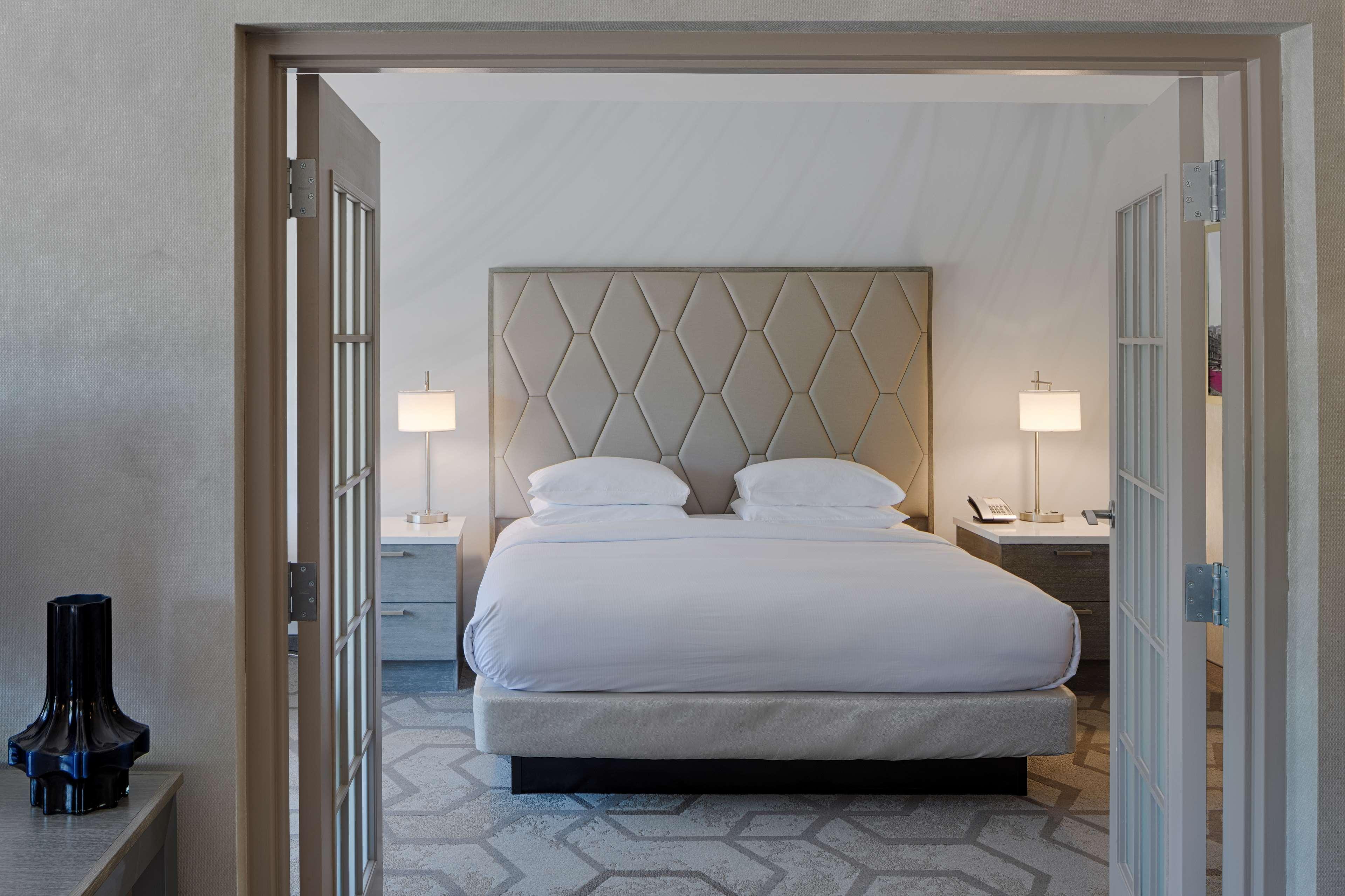 Отель The Kingsley Bloomfield Hills - A Doubletree By Hilton Экстерьер фото