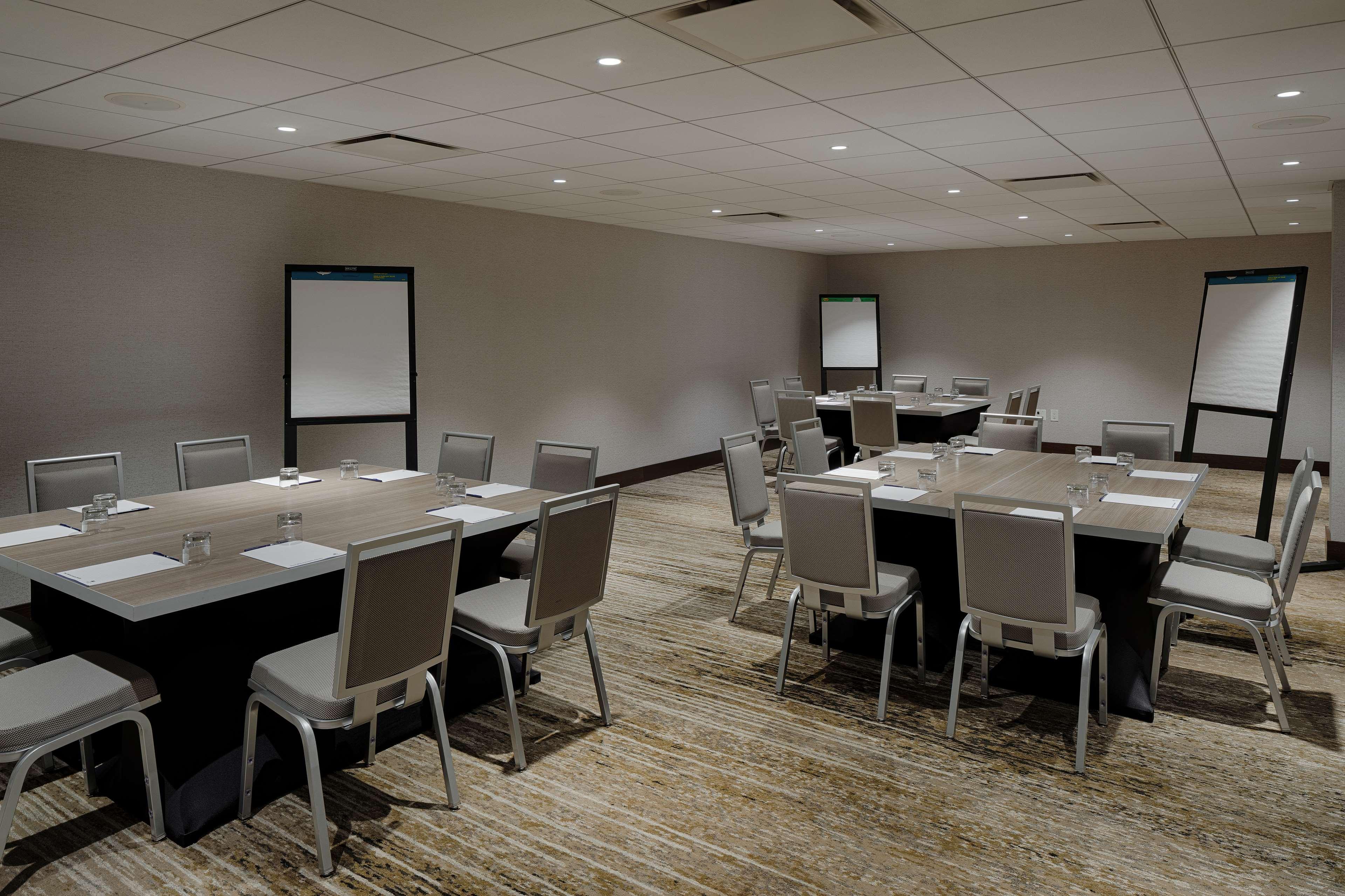 Отель The Kingsley Bloomfield Hills - A Doubletree By Hilton Экстерьер фото